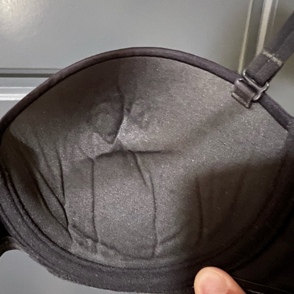 Victoria Secret Black Convertible Strapless Push-up Bra - Picture 6 of 7